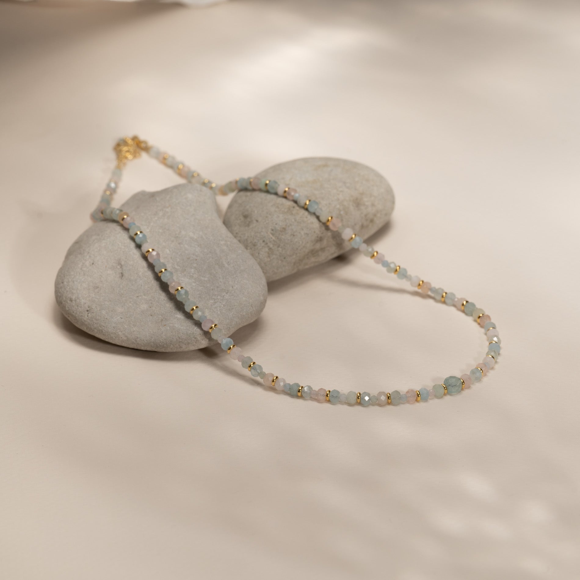 Isla Morgan ISLA MORGANITE GOLDEN NECKLACE – Sisi Copenhagen
