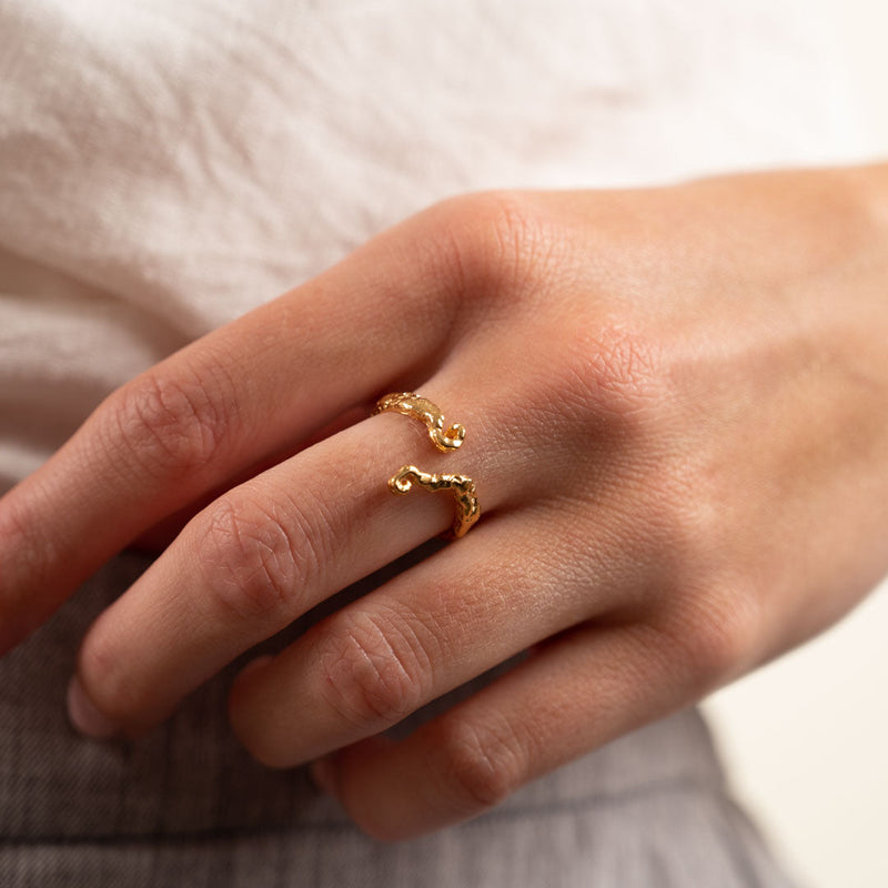 OPHELIA GOLDEN RING
